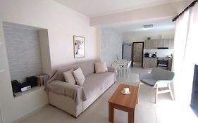 Minas House